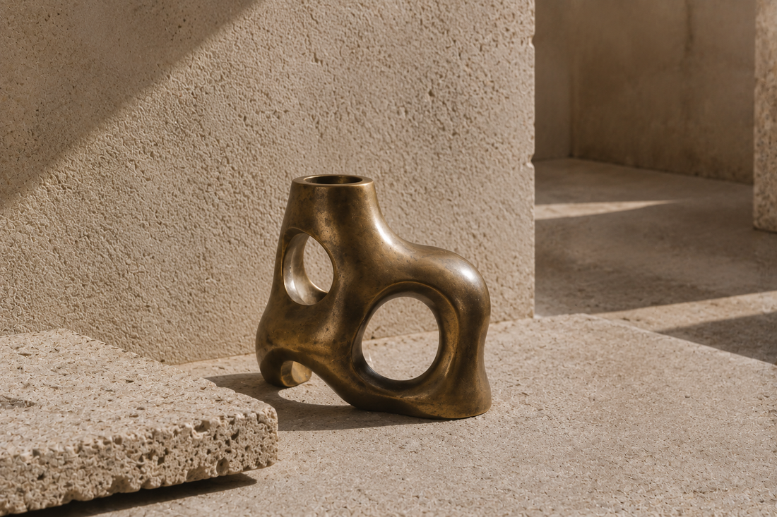 LE DIALOGUE ENTRE MEMOIRE ET CREATION CONTEMPORAINE